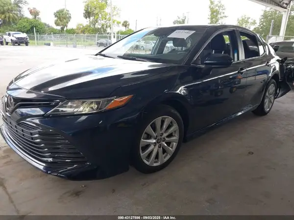 4T1C11AK8LU997080 2020 TOYOTA CAMRY - Image 2