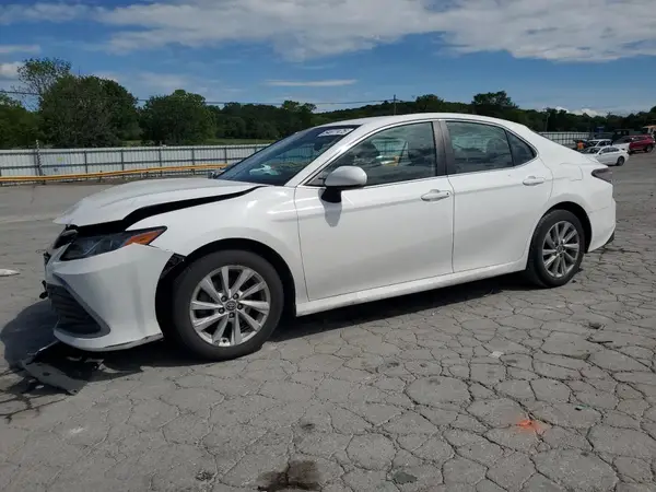 4T1C11AK8MU440137 2021 TOYOTA CAMRY - Image 1