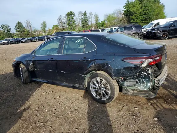 4T1C11AK8MU449663 2021 TOYOTA CAMRY - Image 2