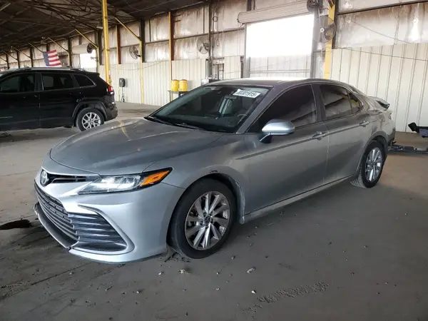 4T1C11AK8MU466480 2021 TOYOTA CAMRY - Image 1