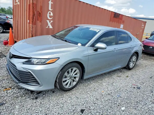 4T1C11AK8MU478712 2021 TOYOTA CAMRY - Image 1