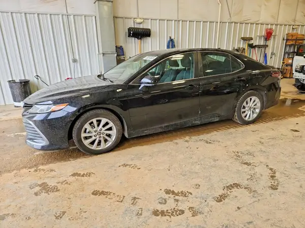 4T1C11AK8MU485188 2021 TOYOTA CAMRY - Image 1