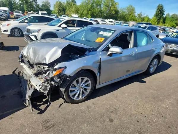 4T1C11AK8MU498314 2021 TOYOTA CAMRY - Image 1