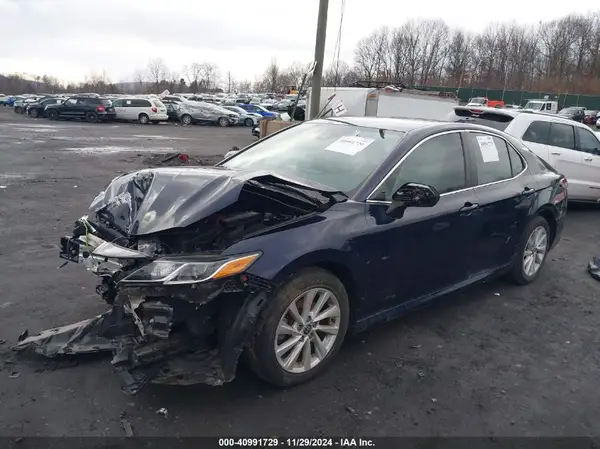 4T1C11AK8MU512180 2021 TOYOTA CAMRY - Image 2