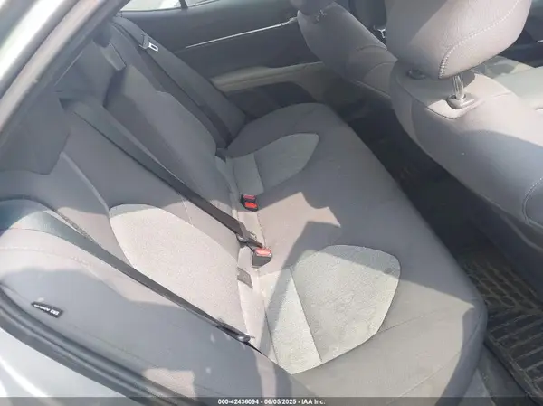 4T1C11AK8MU517847 2021 TOYOTA CAMRY - Image 8
