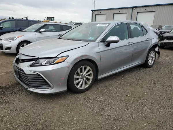 4T1C11AK8MU550007 2021 TOYOTA CAMRY - Image 1