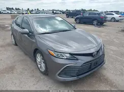 4T1C11AK8MU565123 2021 TOYOTA CAMRY