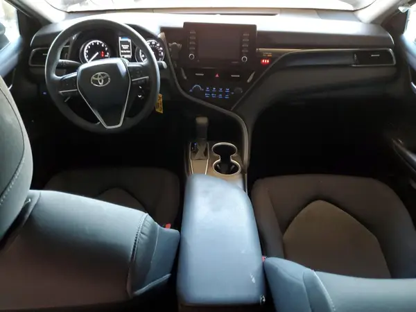 4T1C11AK8MU580978 2021 TOYOTA CAMRY - Image 8