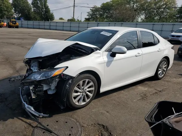 4T1C11AK8MU612036 2021 TOYOTA CAMRY - Image 1