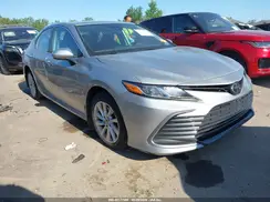 4T1C11AK8NU018760 2022 TOYOTA CAMRY