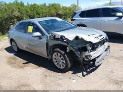 4T1C11AK8NU044792 2022 TOYOTA CAMRY