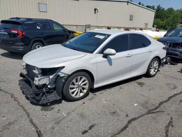 4T1C11AK8NU046509 2022 TOYOTA CAMRY - Image 1
