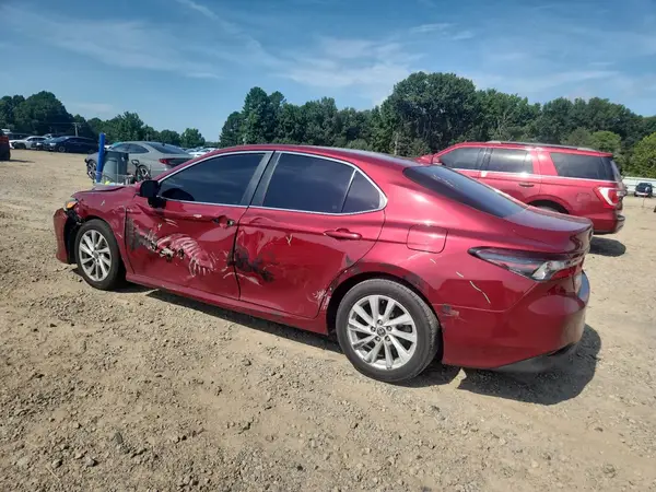 4T1C11AK8NU630473 2022 TOYOTA CAMRY - Image 2