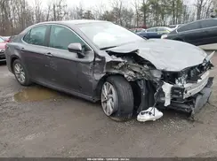 4T1C11AK8NU631204 2022 TOYOTA CAMRY