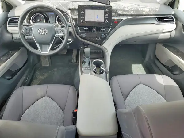 4T1C11AK8NU639299 2022 TOYOTA CAMRY - Image 8