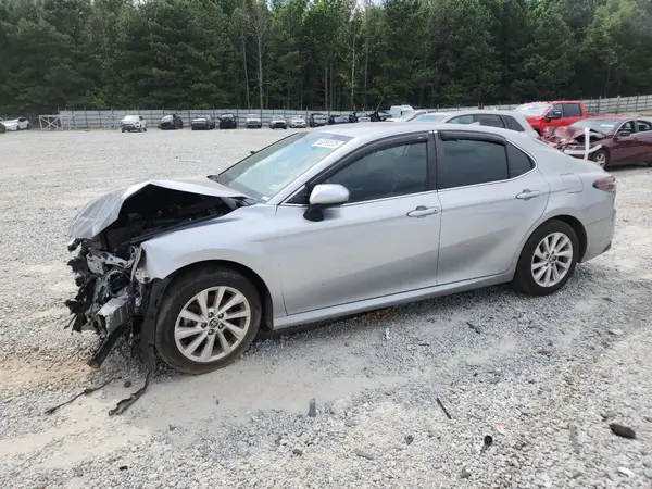 4T1C11AK8NU650075 2022 TOYOTA CAMRY - Image 1