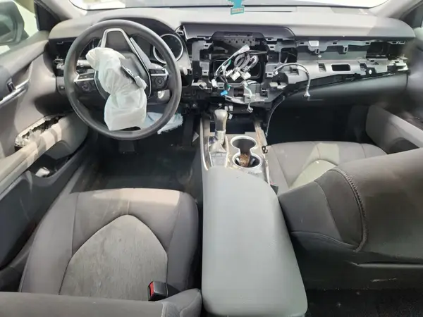 4T1C11AK8NU650075 2022 TOYOTA CAMRY - Image 8