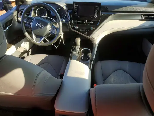 4T1C11AK8NU657639 2022 TOYOTA CAMRY - Image 8