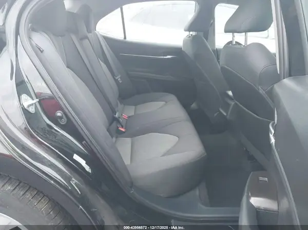 4T1C11AK8NU657656 2022 TOYOTA CAMRY - Image 8