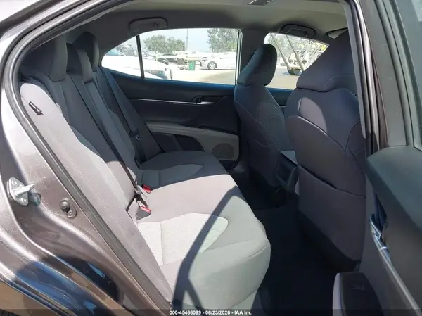 4T1C11AK8NU659701 2022 TOYOTA CAMRY - Image 8