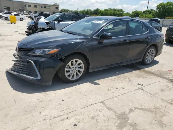 4T1C11AK8NU661254 2022 TOYOTA CAMRY - Image 1