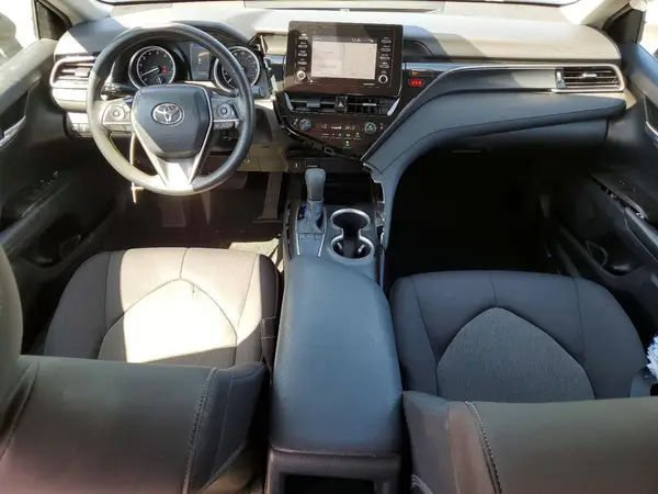4T1C11AK8NU663585 2022 TOYOTA CAMRY - Image 8