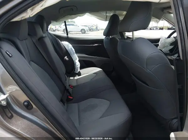 4T1C11AK8NU663764 2022 TOYOTA CAMRY - Image 8