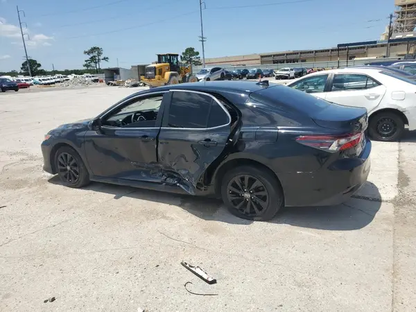 4T1C11AK8NU678846 2022 TOYOTA CAMRY - Image 2