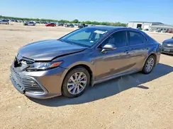 4T1C11AK8NU696652 2022 TOYOTA CAMRY