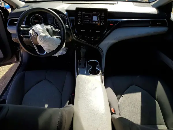 4T1C11AK8NU696652 2022 TOYOTA CAMRY - Image 8