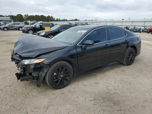 4T1C11AK8NU707942 2022 TOYOTA CAMRY - Image 1