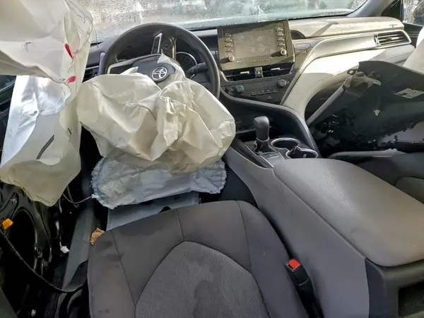 4T1C11AK8NU709853 2022 TOYOTA CAMRY - Image 8
