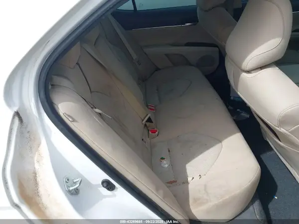4T1C11AK8NU719170 2022 TOYOTA CAMRY - Image 8