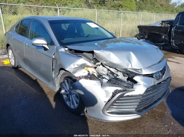 4T1C11AK8PU081084 2023 TOYOTA CAMRY - Image 1
