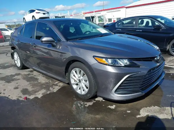 4T1C11AK8PU082574 2023 TOYOTA CAMRY - Image 1