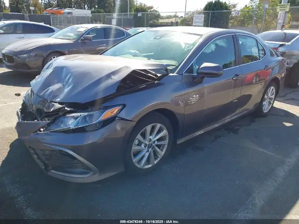 4T1C11AK8PU099200 2023 TOYOTA CAMRY - Image 2