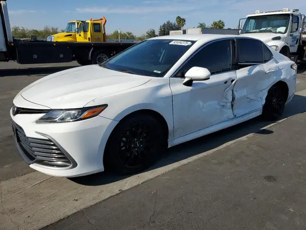 4T1C11AK8PU103732 2023 TOYOTA CAMRY - Image 1