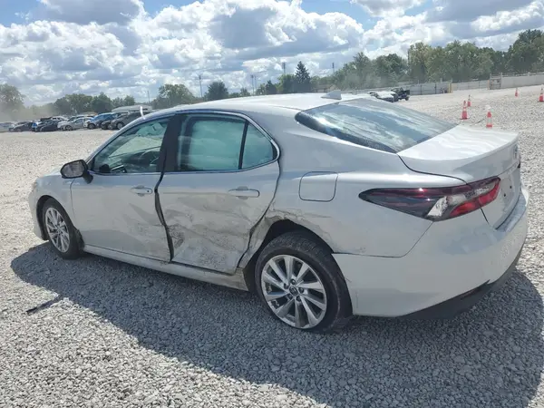 4T1C11AK8PU107571 2023 TOYOTA CAMRY - Image 2