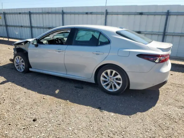 4T1C11AK8PU119011 2023 TOYOTA CAMRY - Image 2