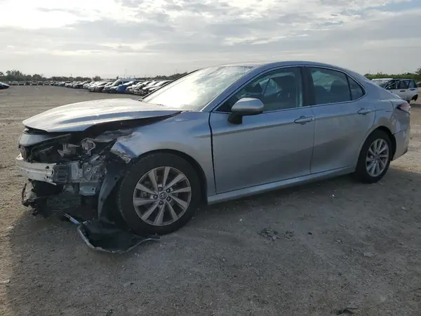4T1C11AK8PU120045 2023 TOYOTA CAMRY - Image 1