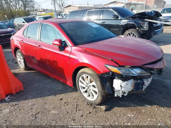 4T1C11AK8PU127917 2023 TOYOTA CAMRY - Image 1