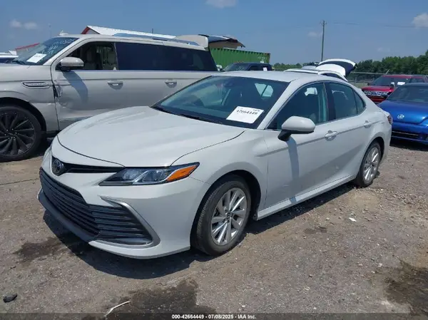4T1C11AK8PU147102 2023 TOYOTA CAMRY - Image 2
