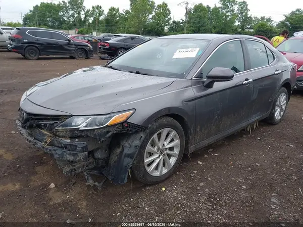 4T1C11AK8PU167270 2023 TOYOTA CAMRY - Image 2