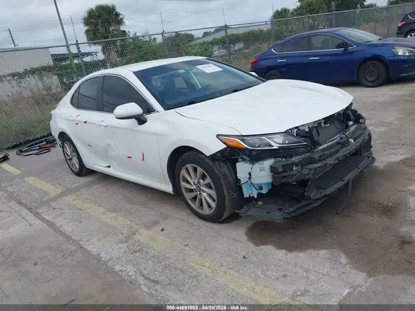 4T1C11AK8PU173330 2023 TOYOTA CAMRY - Image 1