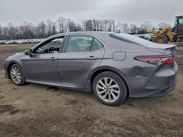 4T1C11AK8PU722010 2023 TOYOTA CAMRY - Image 2