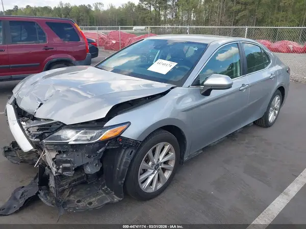 4T1C11AK8PU797290 2023 TOYOTA CAMRY - Image 2