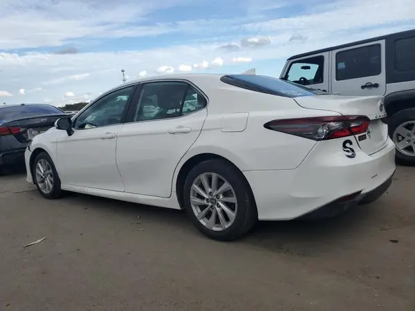 4T1C11AK8PU799119 2023 TOYOTA CAMRY - Image 2