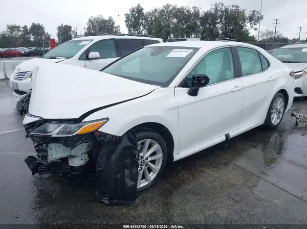4T1C11AK8PU799993 2023 TOYOTA CAMRY - Image 2