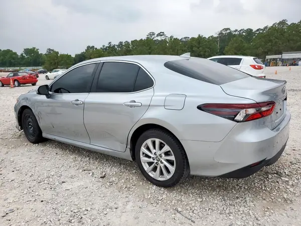 4T1C11AK8PU833821 2023 TOYOTA CAMRY - Image 2