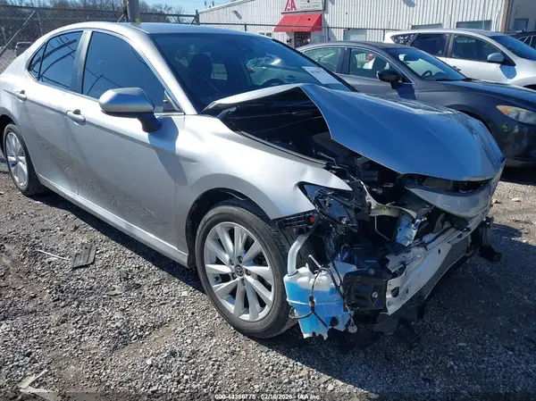 4T1C11AK8PU838372 2023 TOYOTA CAMRY - Image 1